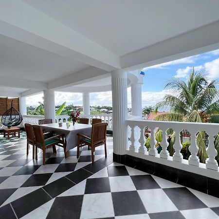 Acajou Apartment แซ็งต์-ลูซ ภายนอก รูปภาพ