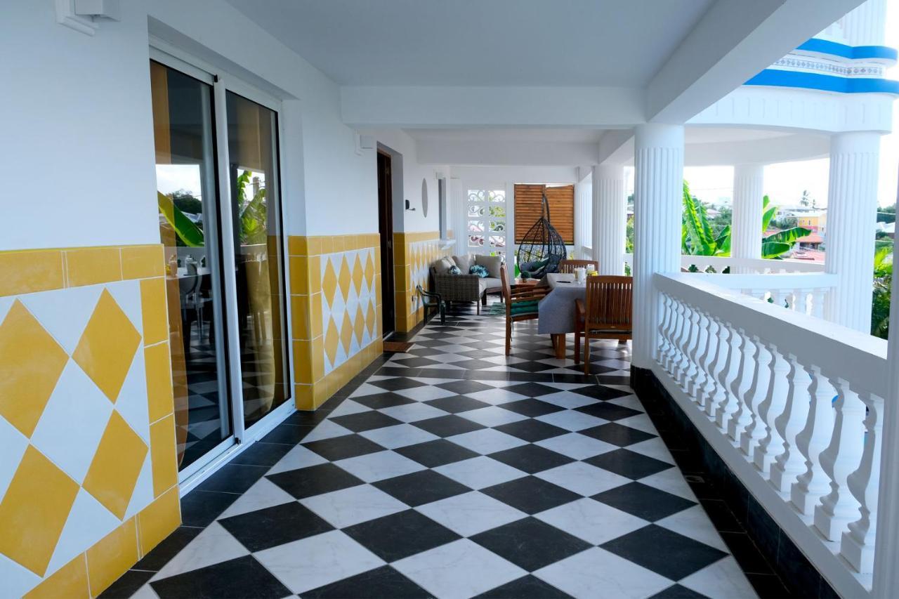 Acajou Apartment แซ็งต์-ลูซ ภายนอก รูปภาพ